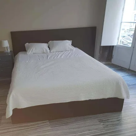 Rent this 1 bed apartment on Herdade do Peso in Rua de São Francisco, 4050-548 Porto