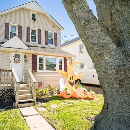 Buy this 3 bed house on 127 7th Avenue in Branchport, Long Branch