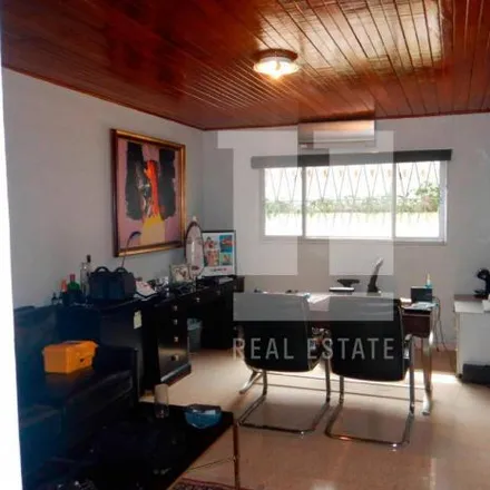 Buy this 4 bed house on Avenida 3 M Sur in Coco del Mar, 0816