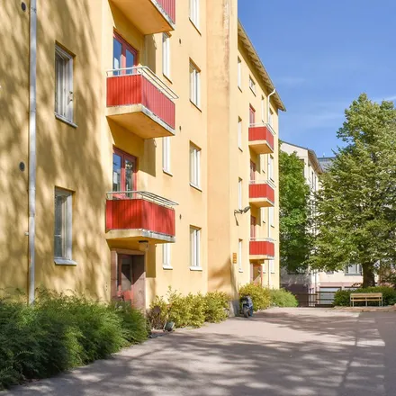 Rent this 2 bed apartment on Satamakatu in 48200 Kotka, Finland