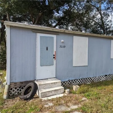 Buy this studio apartment on 4412 North Tumbleweed Trail in Citrus County, FL 34442