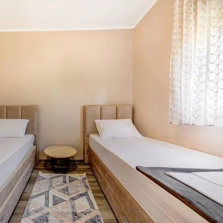 Rent this 2 bed house on Montenegro in Ulica Grahovska, 81250 Cetinje