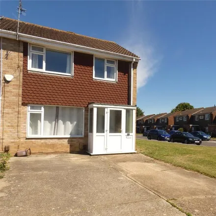 Rent this 3 bed house on Beaulieu Road in Eastleigh, SO50 4PL