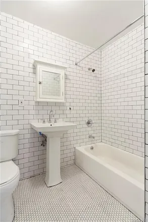 Image 4 - 1060 Walton Avenue, New York, NY 10452, USA - Apartment for rent