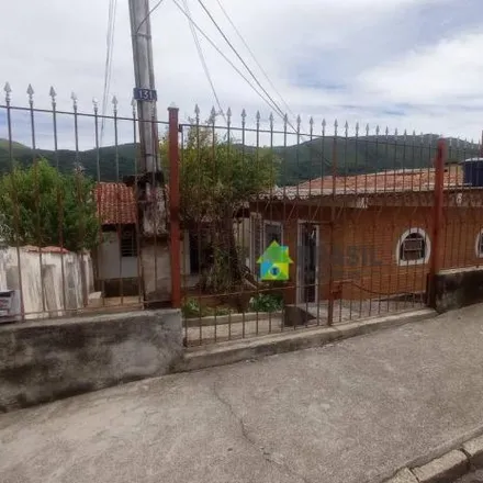 Rent this 2 bed house on Rua Edson Dias in Região Urbana Homogênea XV, Poços de Caldas - MG