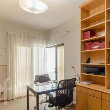 Buy this 4 bed apartment on Graded School in Avenida José Galante 425, Paraisópolis