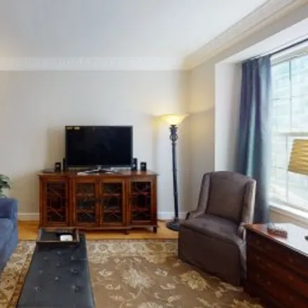 Buy this 1 bed apartment on #7g,6101 North Sheridan Road in Magnolia Glen, Chicago