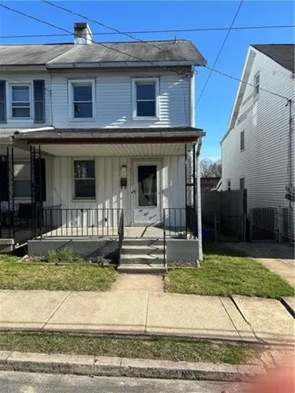 Rent this 4 bed house on 240 West Hickory Street in Catasauqua, PA 18032