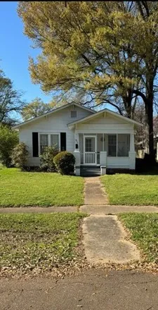 Buy this 2 bed house on 667 Bell Avenue in Greenwood, MS 38930
