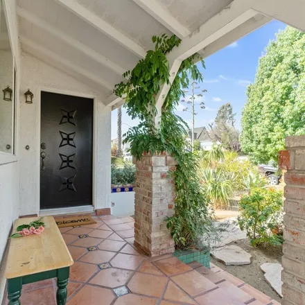 Image 2 - 4420 West 62nd Street, Los Angeles, CA 90043, USA - House for sale