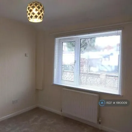 Image 4 - Kingsway Grove, Thurnscoe, S63 0TF, United Kingdom - Duplex for rent