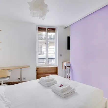 Image 4 - 97 Boulevard Voltaire, 75011 Paris, France - Apartment for rent