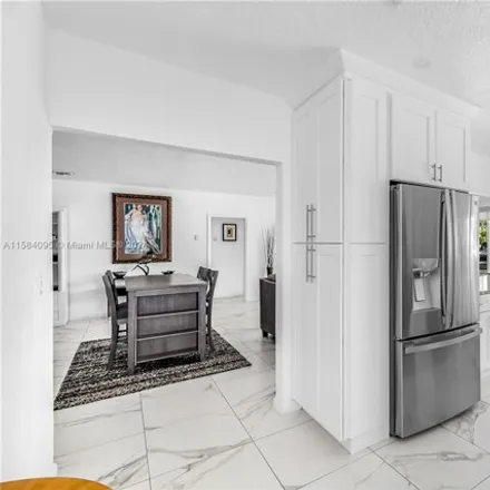 Image 8 - 13005 Griffing Boulevard, North Miami, FL 33161, USA - House for sale