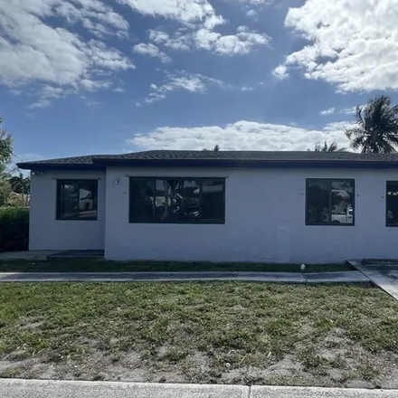Image 3 - 1020 Southwest 3rd Street, Delray Beach, FL 33444, USA - House for sale