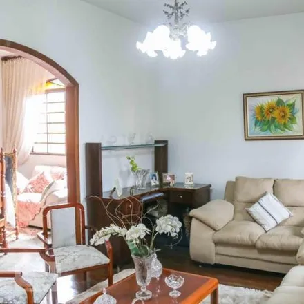 Rent this 4 bed house on Rua Fragatas in Vila Clóris, Belo Horizonte - MG