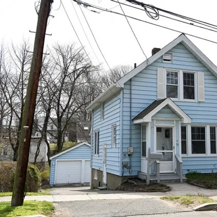 Rent this 2 bed house on 39 1st Street in Fairfield, CT 06825