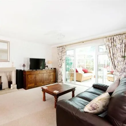 Image 3 - Maids Moreton Hall, Hall Close, Maids Moreton, MK18 1RH, United Kingdom - House for sale