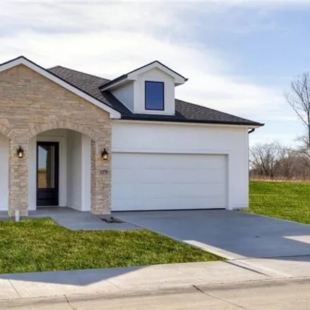 Buy this 3 bed house on SE Menlo Drive in Waukee, IA 50263