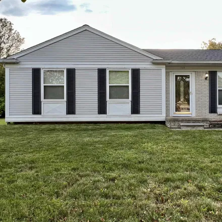 Buy this 4 bed house on 748 Bolinger Street in Rochester Hills, MI 48307