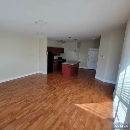 Image 6 - 1 Parkway Apt 106, Wallington, New Jersey, 07057 - House for rent