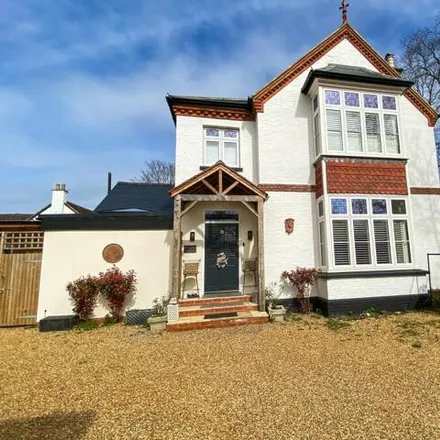 Buy this 4 bed house on Dunboe Place in Shepperton, TW17 9HH