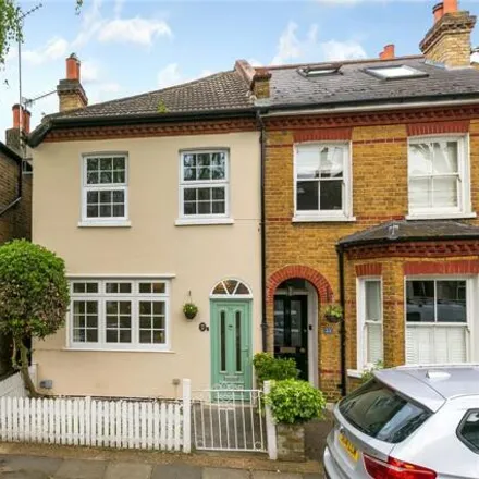 Rent this 3 bed house on South Western Road in London, TW1 1LQ