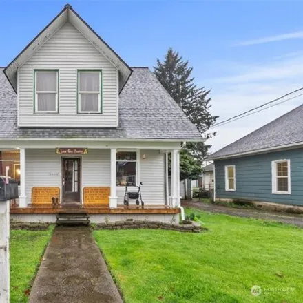 Buy this 3 bed house on 2680 Aberdeen Avenue in East Hoquiam, Hoquiam
