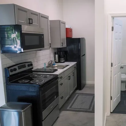 Rent this 1 bed house on Menlo