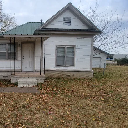 Rent this 2 bed house on 16 N INDIANOLA