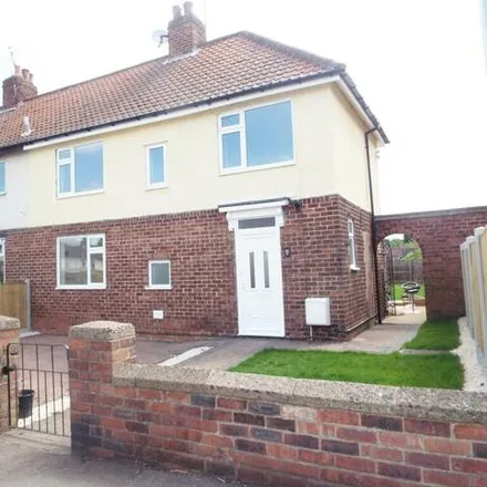 Rent this 3 bed duplex on 5 Wembley Road in Langold, S81 9RZ