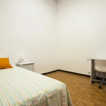 Rent this 6 bed room on Carrer de València in 222, 08001 Barcelona