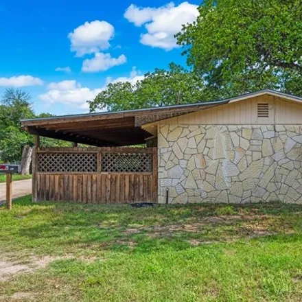 Image 3 - 102 E Gary Cross Way, Kerrville, Texas, 78028 - House for sale
