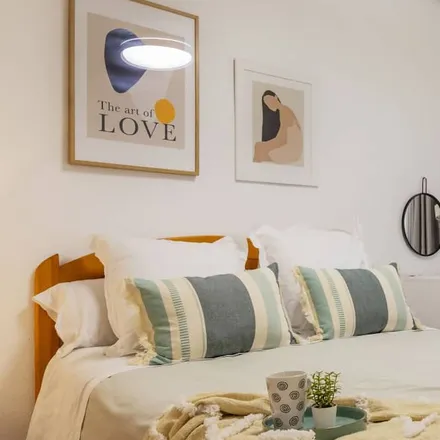Rent this 2 bed apartment on Carretera Benijófar - Torrevieja in 03184 Torrevieja, Spain