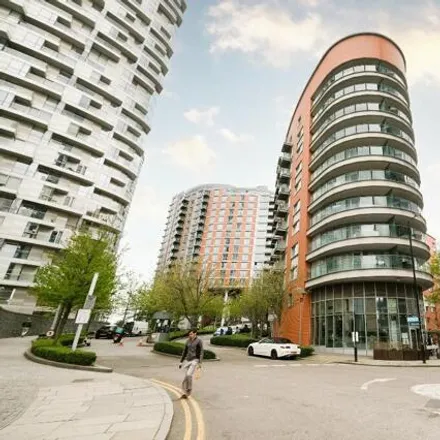 Buy this studio apartment on 99 Blackwall Way in London, E14 9QU