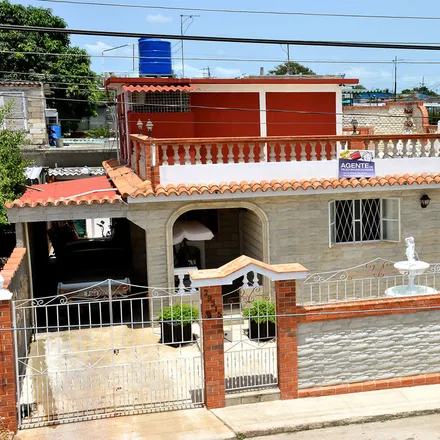 Image 1 - Boyeros, Wajay, HAVANA, CU - House for rent
