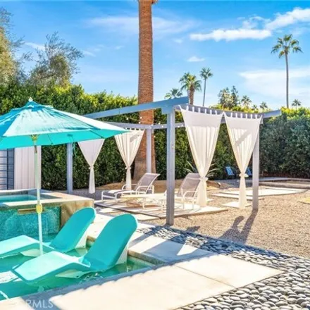 Image 8 - 5023 East Waverly Drive, Palm Springs, CA 92264, USA - House for sale