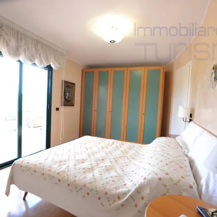 Image 2 - Viale Aurelio Saffi 23, 47838 Riccione RN, Italy - Apartment for rent