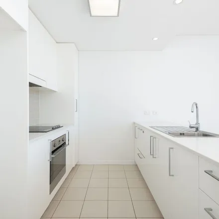 Image 1 - Australian Capital Territory, 116 Easty Street, Phillip 2606, Australia - Apartment for rent