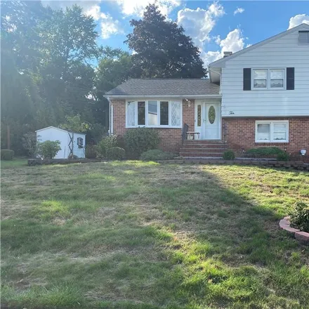 Buy this 3 bed house on 10 Tamarac Lane in Stony Point, NY 10980