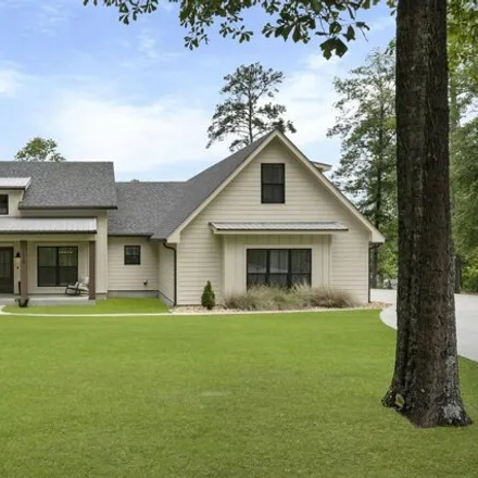 Buy this 4 bed house on 1298 Crestwood Drive in Hattiesburg, MS 39402