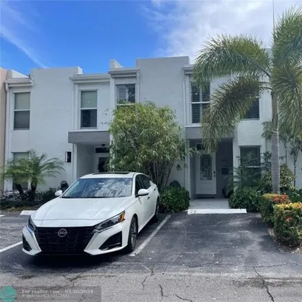 Buy this 2 bed condo on 665 Cypress Lane in Wilton Manors, FL 33305