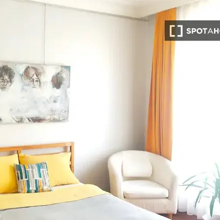 Rent this 3 bed room on Ener Apartman in İzzettin Sokağı 74, 34716 Kadıköy