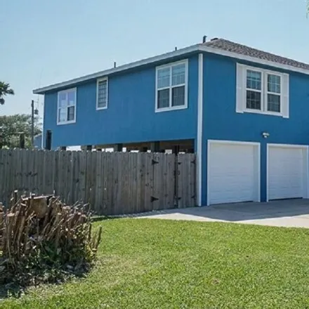 Buy this 4 bed house on 153 Clearview Drive in Corpus Christi, TX 78418