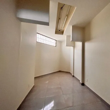 Rent this studio house on Calle Mixcóatl in Ciudad del Sol, 45086 Zapopan