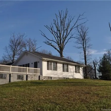Buy this 4 bed house on 6457 SR 62 in Floyd County, IN 47136