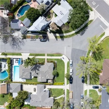 Image 3 - 13613 Valleyheart Drive, Los Angeles, CA 91423, USA - House for sale