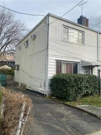 Buy this 3 bed house on 3028 Ely Avenue in New York, NY 10469