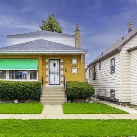 Buy this 5 bed house on 6037 South Mason Avenue in Chicago, IL 60638