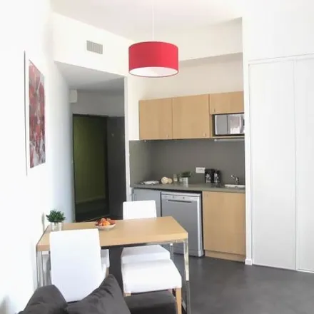 Image 2 - 418 Rue du Mas de Verchant, 34170 Montpellier, France - Apartment for rent