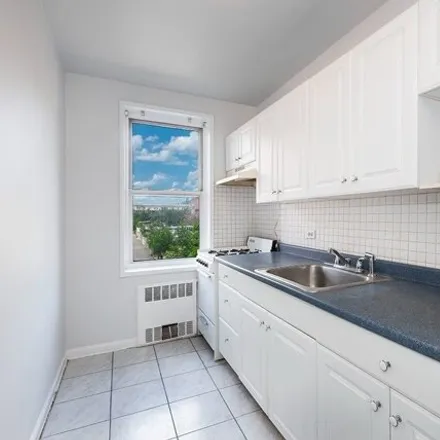 Image 7 - Bristol Apartments, 86-11 34th Avenue, New York, NY 11372, USA - Apartment for sale